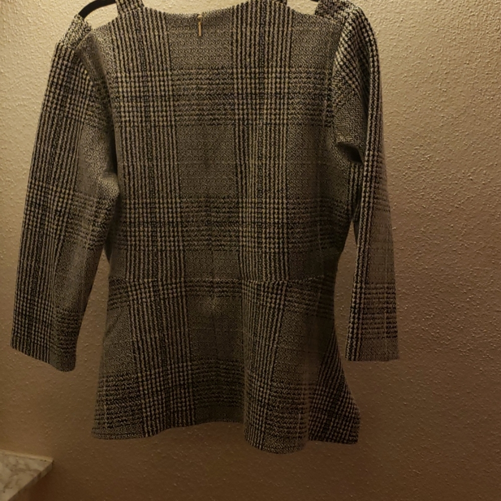 Donna Karan top - Picture 3 of 5